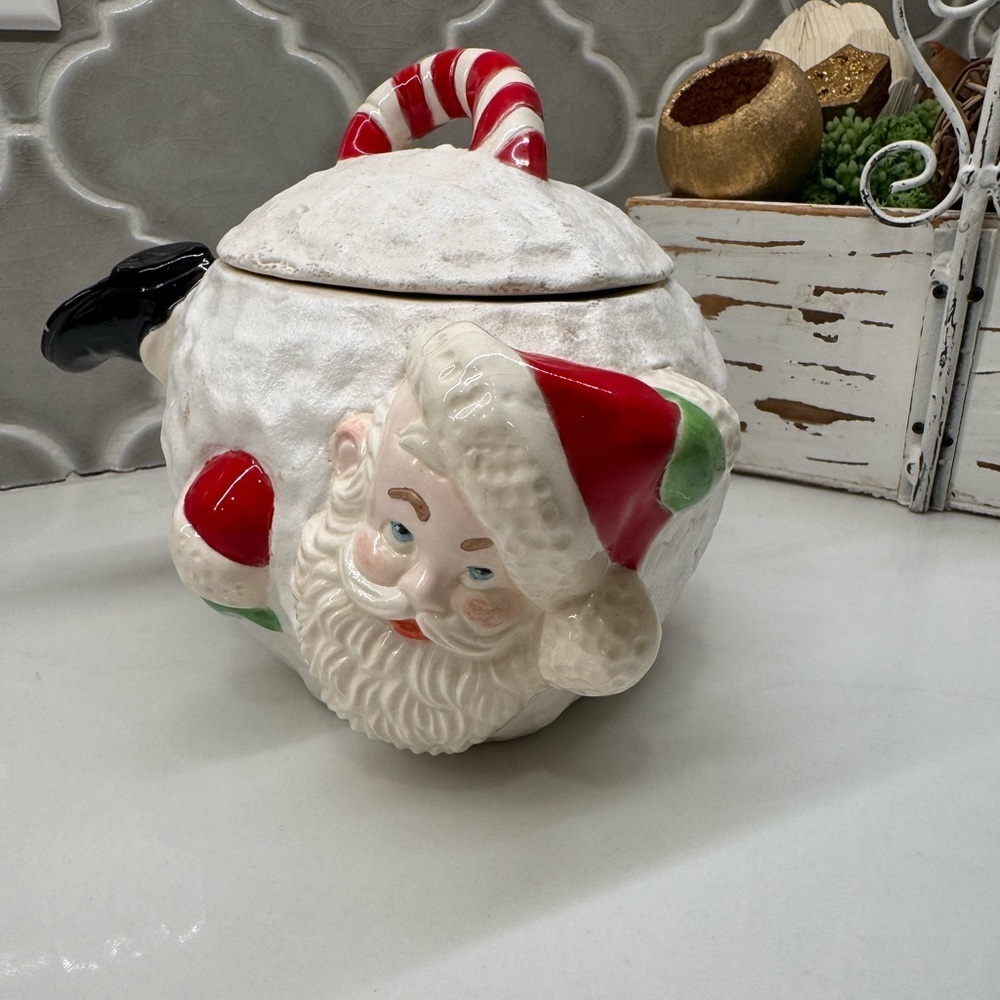 1975 Santa in a snowball - Picture 2 of 8